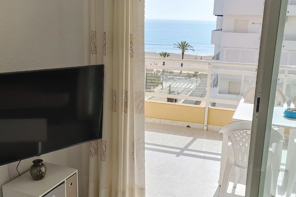 Apartamento Centrico En La Playa Con Piscina. Peñíscola Kültér fotó